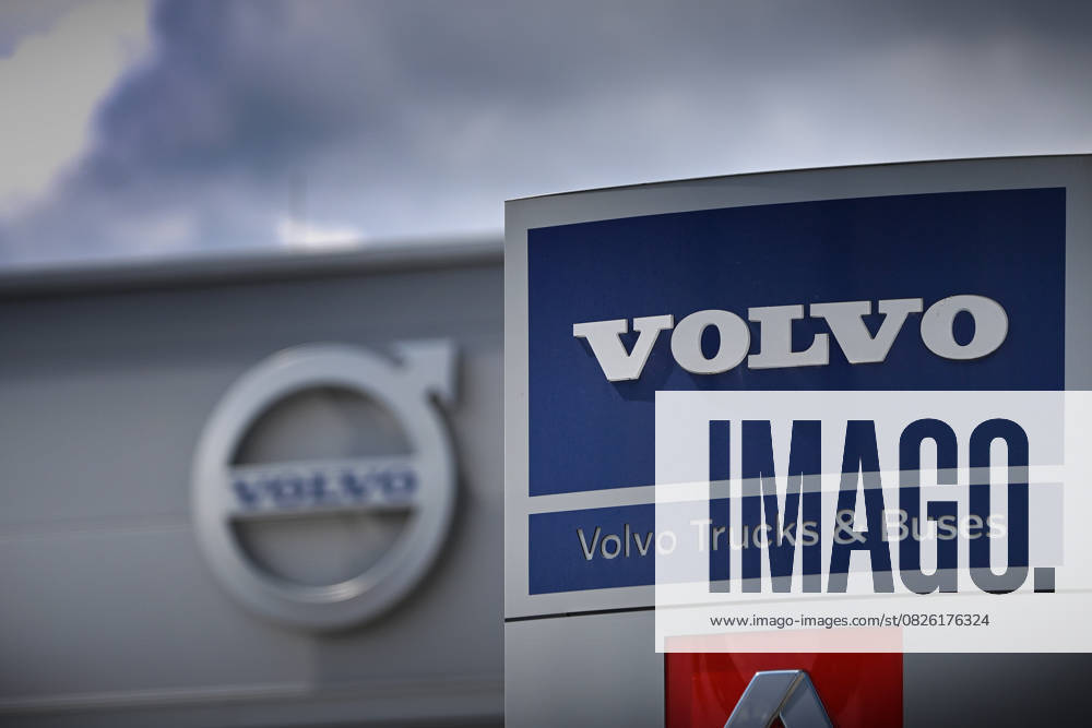 US cells exacerbate problems Crisis-hit carmaker Volvo makes heavy loss Volvo brand emblem on a Volvo Trucks and Buses branch