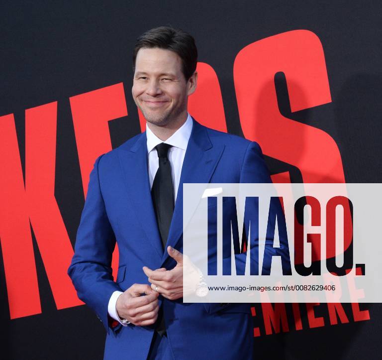 Cast member Ike Barinholtz attends the premiere of the motion picture comedy Blockers at the regency Village Theatre in the Westwood section of Los Angeles on April3, 2018. Storyline: Three parents try to stop their daughters from having sex on Prom night. LAP2018040331 JIMxRUYMEN