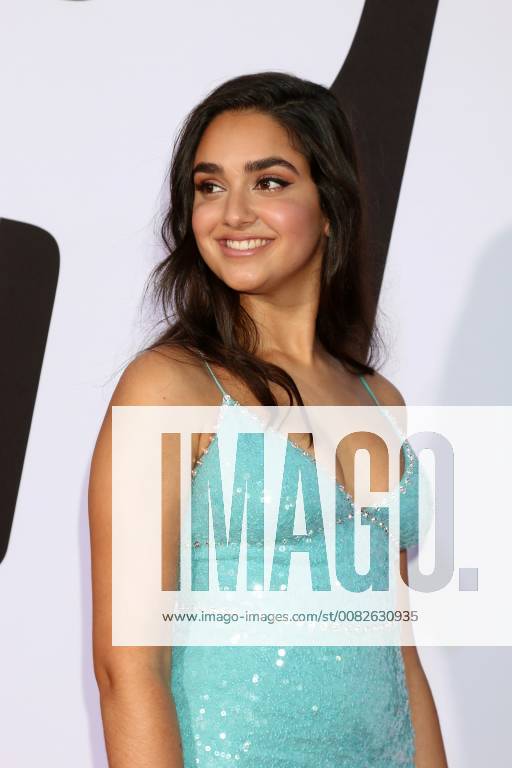 LOS ANGELES - APR 3: Geraldine Viswanathan at the Blockers Premiere at Village Theater on April 3, 2018 in Westwood, CA