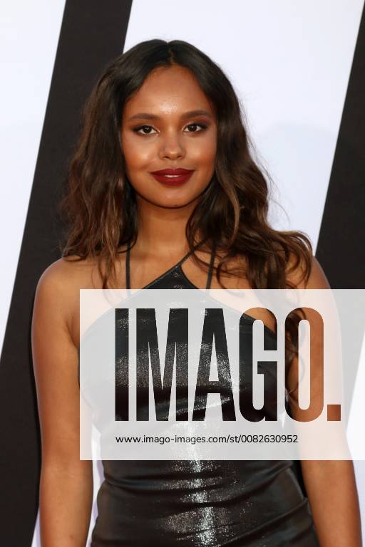 LOS ANGELES - APR 3: Alisha Boe at the Blockers Premiere at Village Theater on April 3, 2018 in Westwood, CA