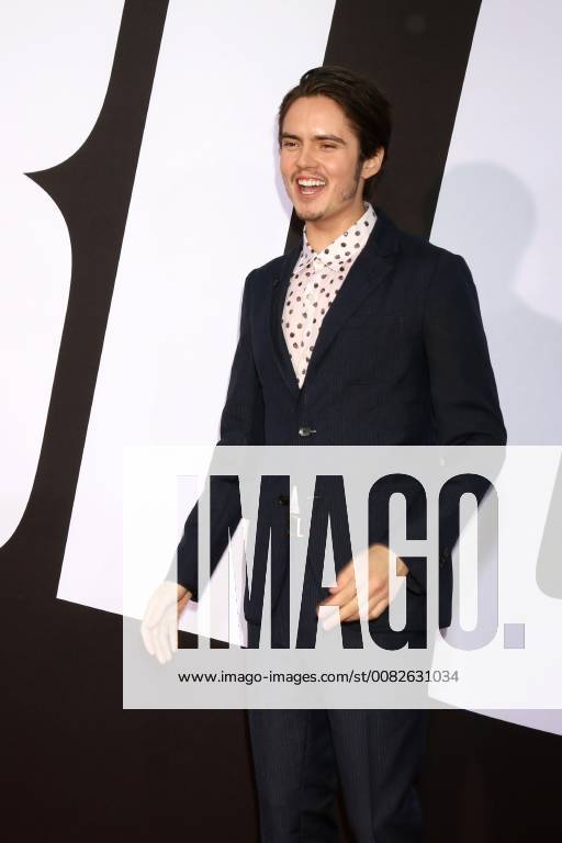 LOS ANGELES - APR 3: Miles Robbins at the Blockers Premiere at Village Theater on April 3, 2018 in Westwood, CA