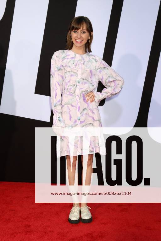 LOS ANGELES - APR 3: Allisyn Ashley Arm at the Blockers Premiere at Village Theater on April 3, 2018 in Westwood, CA