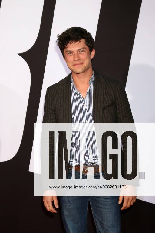 LOS ANGELES - APR 3: Graham Phillips at the Blockers Premiere at Village Theater on April 3, 2018 in Westwood, CA