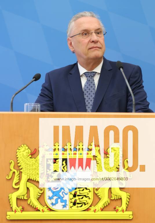 Munich, Bavaria, Germany - Joachim Herrmann speaks, in Munich, Germany, on April 5, 2018. The minister of interiour Joachim Herrmann and the President of the Verfassungsschutz ( Secret Service). They talked about Islamism, Right-wing extremism, left-wing extremism and cyber crminality. Munich Germany - ZUMAn230 20180405_zaa_n230_105
