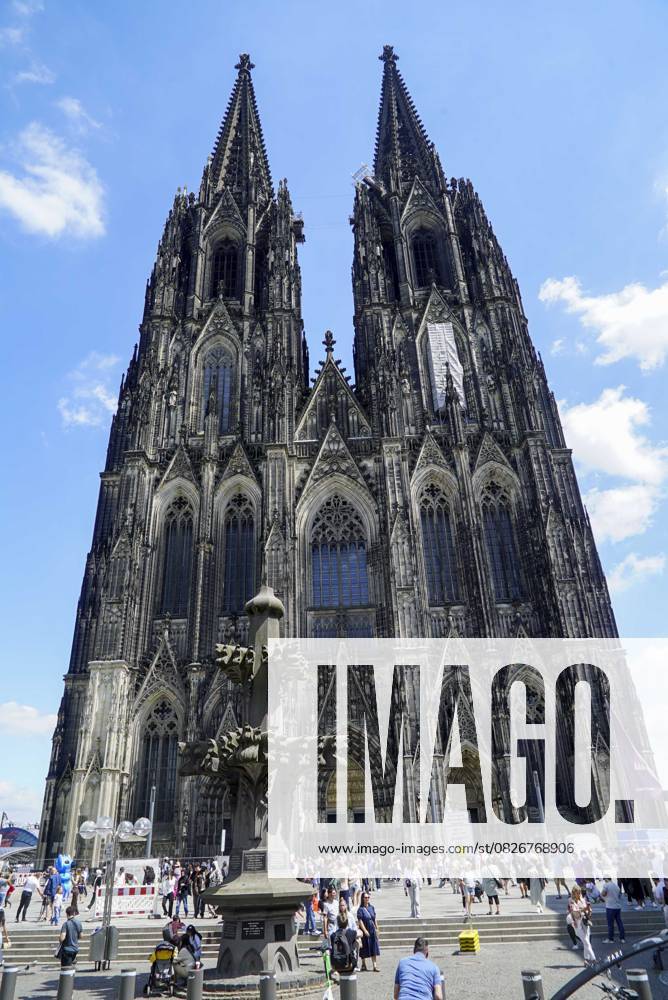 Cntv Exterior view of Cologne Cathedral is a Roman Catholic church in Cologne 07 25 Cologne Cathedral is one of the largest Gothic-style cathedrals in North Rhine-Westphalia, Germany