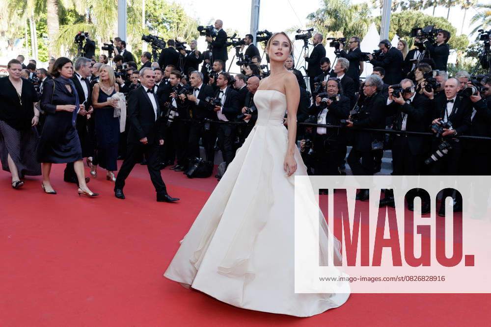 Kimberley Garner Montée des marches du film Les Filles du Soleil lors du 71ème Festival International du Film de Cannes Le 12 mai 2018 Borde Jacovides Moreau Bestimage Red carpet for the movie Girls Of The Sun during the 71th Cannes International Film festival On may 12th 2018 Cannes France
