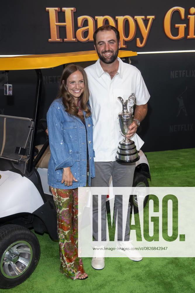 (L-R) Meredith Scudder and Scottie Scheffler attend Netflix s Happy Gilmore 2 New York Premiere at Jazz at Lincoln Center. New York United States - ZUMAs197 20250721_aaa_s197_280