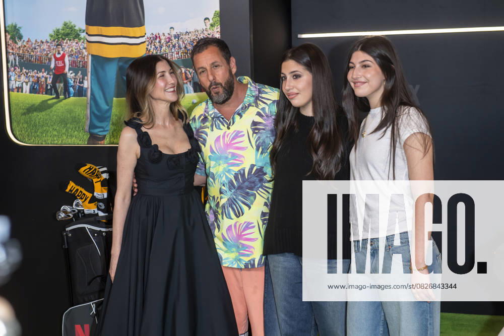 (L-R) Adam Sandler, Jackie Sandler, Sadie Sandler and Sunny Sandler attend Netflix s Happy Gilmore 2 New York Premiere at Jazz at Lincoln Center on July 21, 2025 in New York City. New York United States - ZUMAs197 20250721_aaa_s197_299