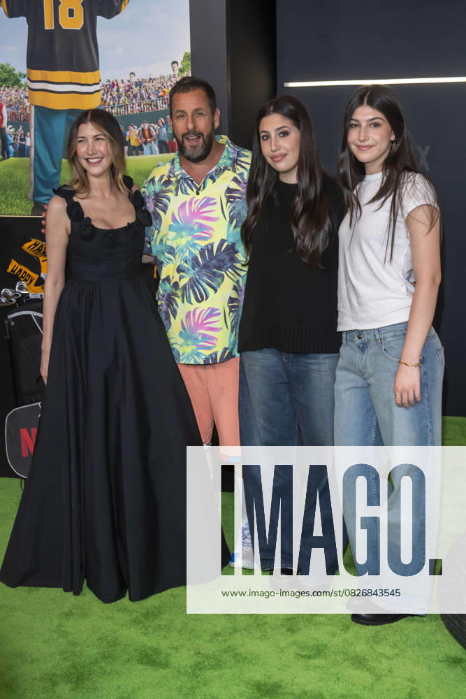 (L-R) Adam Sandler, Jackie Sandler, Sadie Sandler and Sunny Sandler attend Netflix s Happy Gilmore 2 New York Premiere at Jazz at Lincoln Center on July 21, 2025 in New York City. New York United States - ZUMAs197 20250721_aaa_s197_309