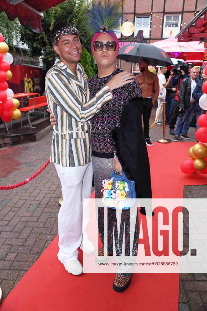Julian F M Stöckel with friend Marcell Damaschke at the Olivia Jones Kult Kieztouren summer party, Grosse Freiheit 27 in Hamburg on 22 07 2025