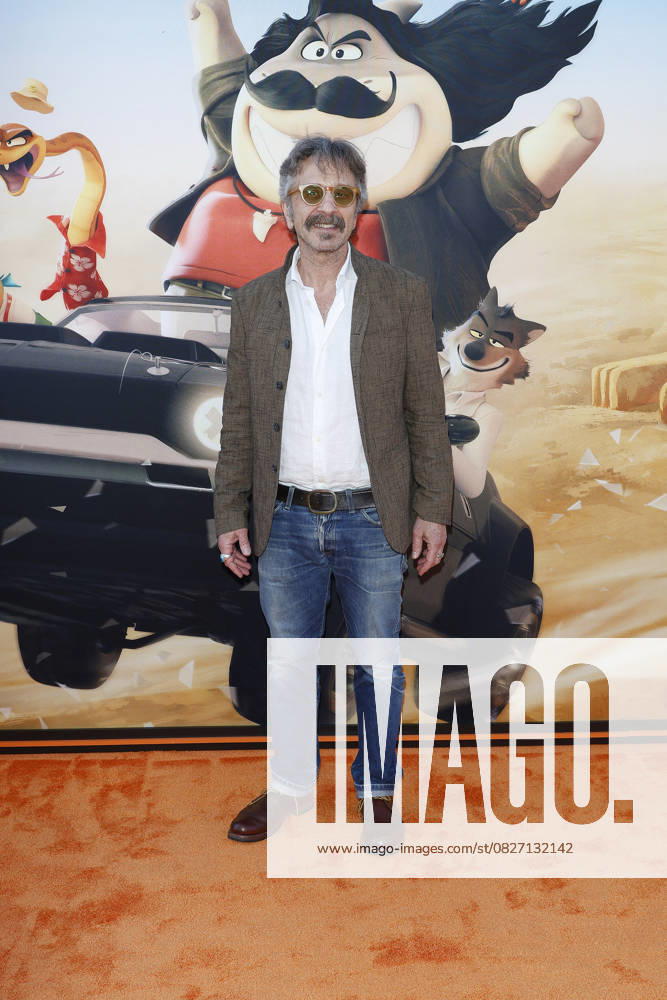 Marc Maron at the Premiere of The Bad Guys 2 at the TCL Chinese Theatre IMAX Los Angeles USA - ZUMAg107 20250723_zep_g107_087
