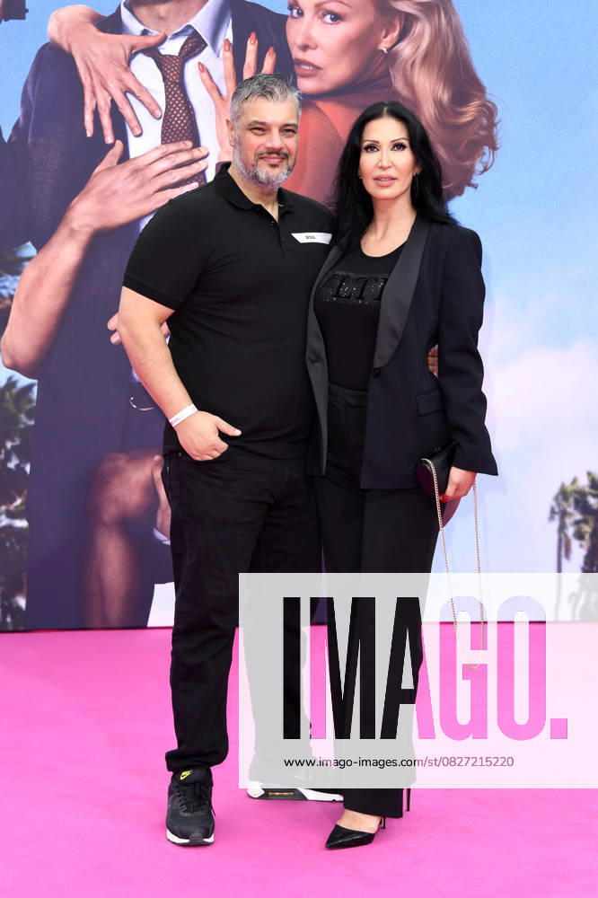 Imad Mardnli and Samia Mardnli at the German premiere of DIE NACKTE KANONE in Berlin on 24 07 2025