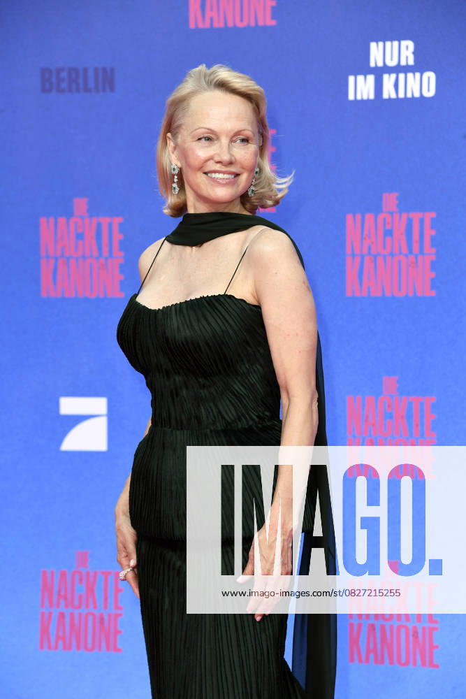 Pamela Anderson at the German premiere of DIE NACKTE KANONE in Berlin on 24 07 2025