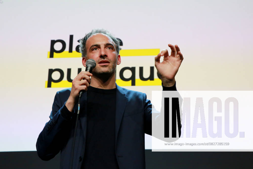 Raphaël Glucksmann Gathering of the political movement Place Publique at the Elysée Montmartre in Paris January 29, 2019 Céline Bonnarde Bestimage Paris France