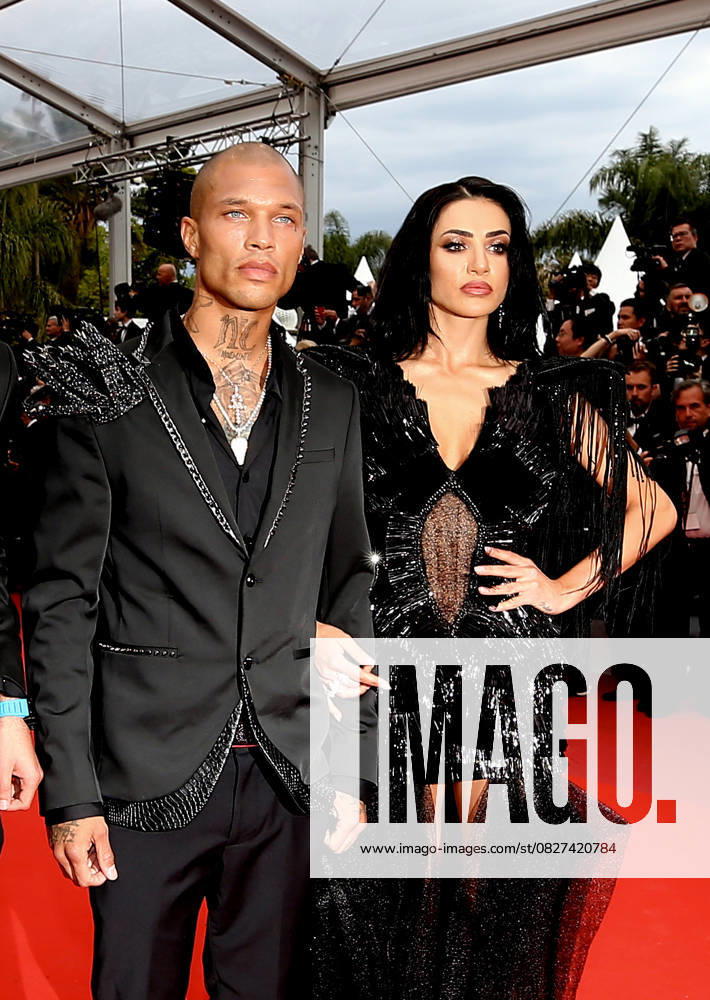 Andreea Sasu, Jeremy Meeks Montée des marches du film The Dead Dont Die lors de la cérémonie douverture du 72ème Festival International du Film de Cannes Le 14 mai 2019 Jacovides Moreau Bestimage Red carpet for the movie The Dead Dont Die during opening ceremony of the 72th Cannes International Film festival On may 14th 2019 Cannes France