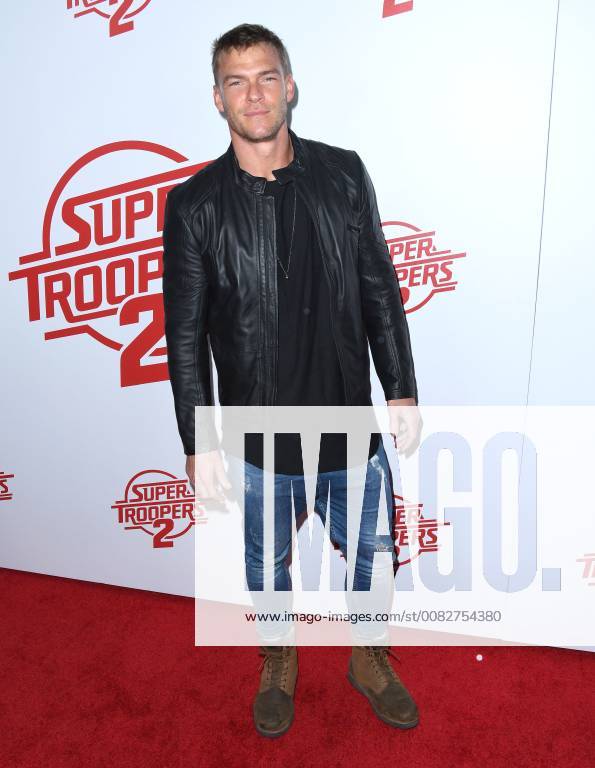Hollywood, CA, U.S. - 11 April 2018 - Hollywood, California - Alan Ritchson. Super Troopers 2 Los Angeles Premiere held at Arclight Hollywood. Photo Credit: AdMedia Hollywood U.S. - ZUMAa123 20180411_zaa_a123_159