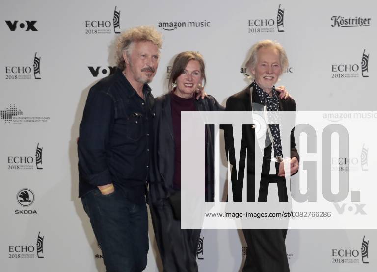 Wolfgang Niedecken Chrstina Voormann Klaus Voormann Category Lifetime Achievement Award German Music Prize ECHO 2018 in Messe Berlin