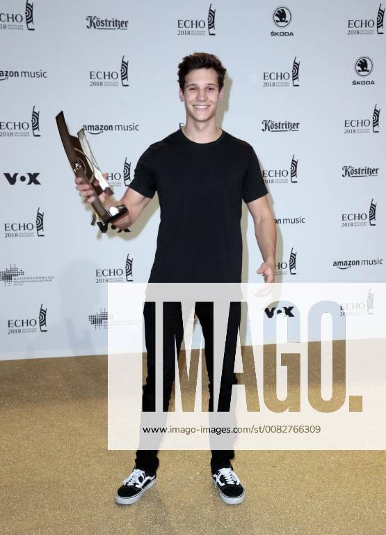 Wincent Weiß Category Newcomer National at the award German Music Prize ECHO 2018 in Messe Berlin