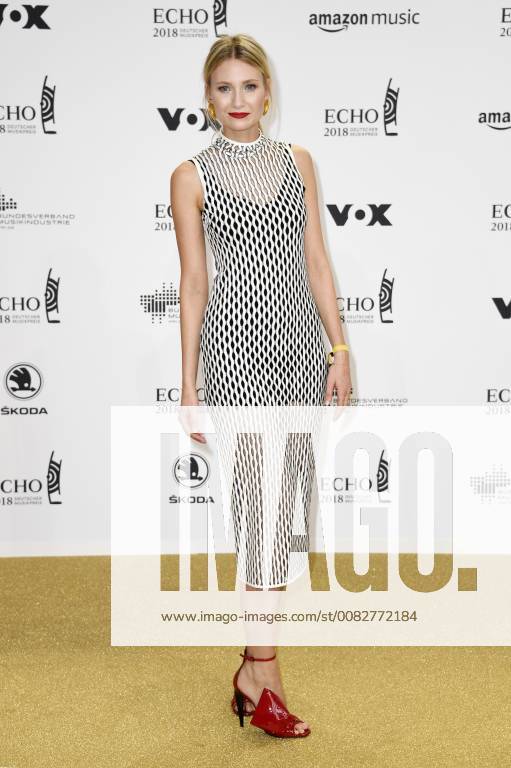 Carolin Niemczyk Glass Bead Game at the 27th German Music Award Echo 2018 in the Messe Berlin Berlin 12 04 2017 Foto:xF.xFuturexImage