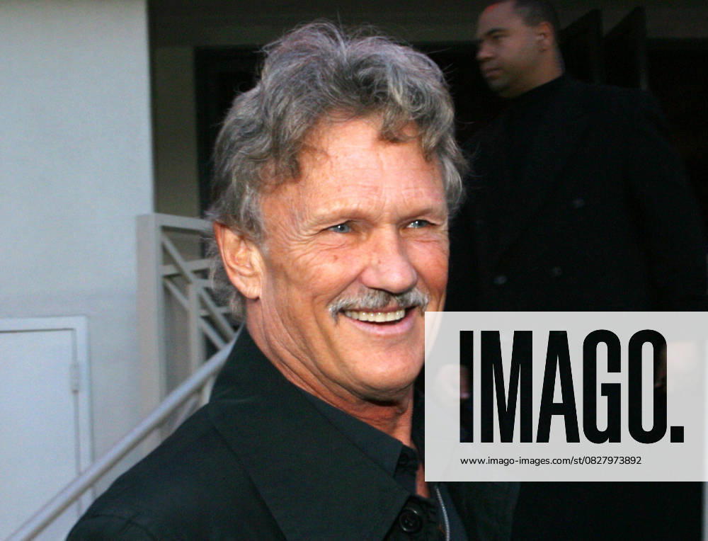 Chelsea Walls Premiere Apr 15, 2002; Los Angeles, CA, USA; Actor KRIS KRISTOFFERSON @ the premiere of Chelsea Walls ..