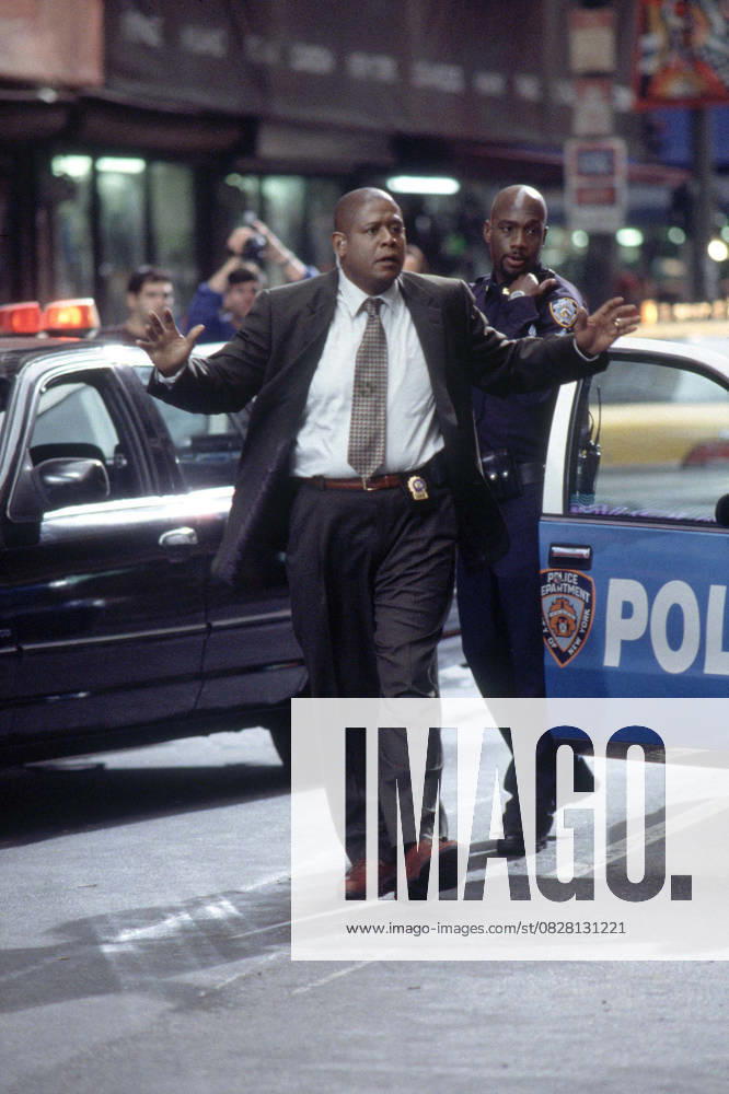 Phone Booth Movie Stills Mar 11, 2003; New York, NY, USA; Actor FOREST WHITAKER stars as Captain Ramey and RICHARD T.JONES as Sergeant Cole in Phone Booth. New York NY USA