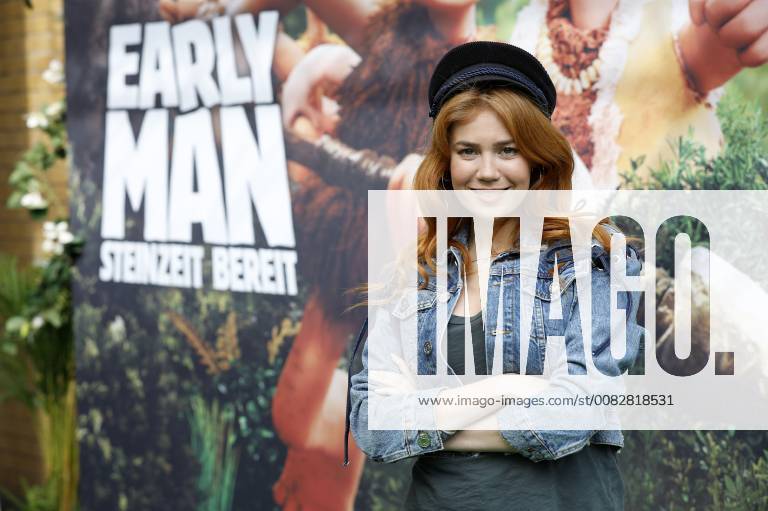 Palina Rojinski at the premiere of the movie Early Man Steinzeit ready Cinema in the Kulturbrauerei Berlin 15 04 2018 Foto:xS.xGabschx xFuturexImage