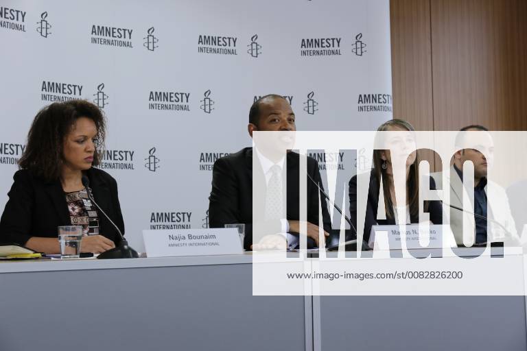 Najia Bounaim Deputy North Africa Director for Campaigns at Amnesty Internationals International Secretariat Markus N Beeko Secretary General of Amnesty International in Germany Sara Fremberg Press Officer for Amnesty Germany Taher Mokhtar Egyptian doctor and human rights activist - he accepts the Amnesty Human Rights Award for the Nadeem Center German