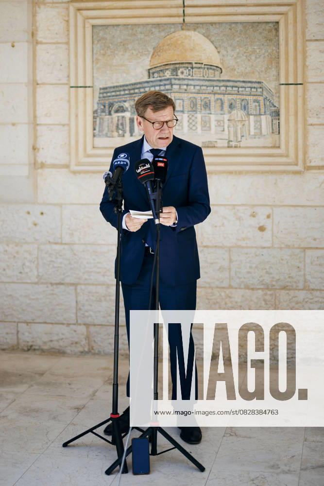Johann Wadephul CDU , Federal Foreign Minister, gives a statement to journalists after a conversation with Mahmud Abbas, President of the Palestinian Authority in Ramallah, 01 08 2025 Photographed on behalf of the Federal Foreign Office AA Ramallah Israel
