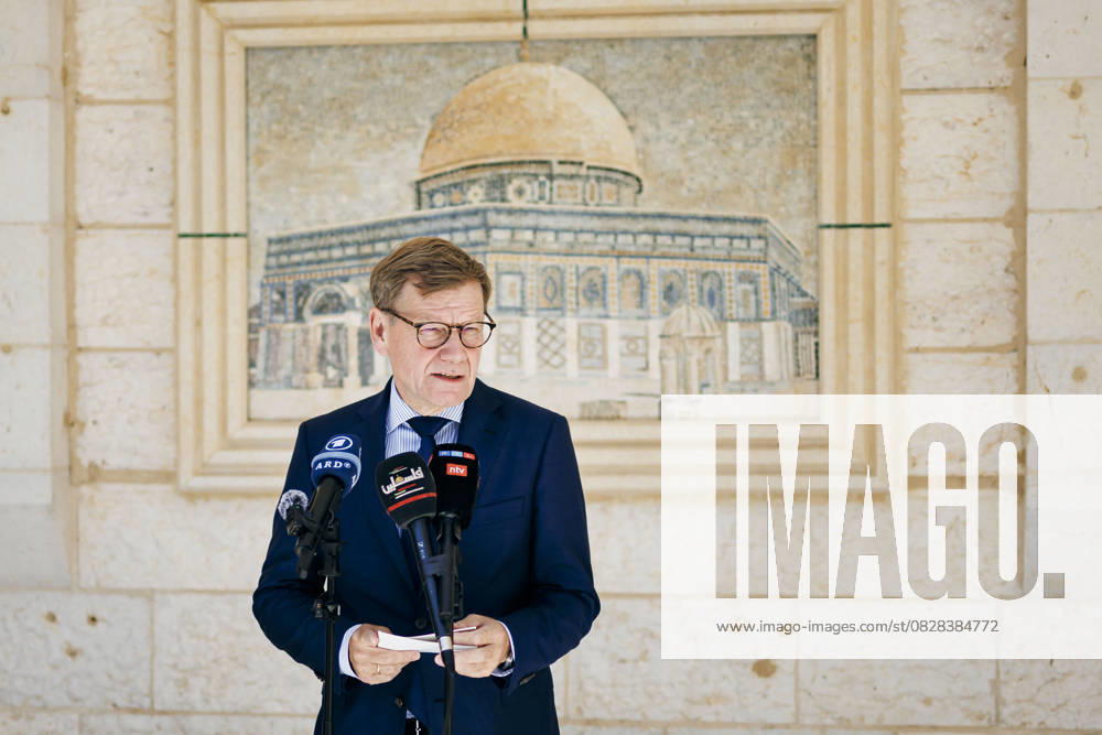 Johann Wadephul CDU , Federal Foreign Minister, gives a statement to journalists after a conversation with Mahmud Abbas, President of the Palestinian Authority in Ramallah, 01 08 2025 Photographed on behalf of the Federal Foreign Office AA Ramallah Israel