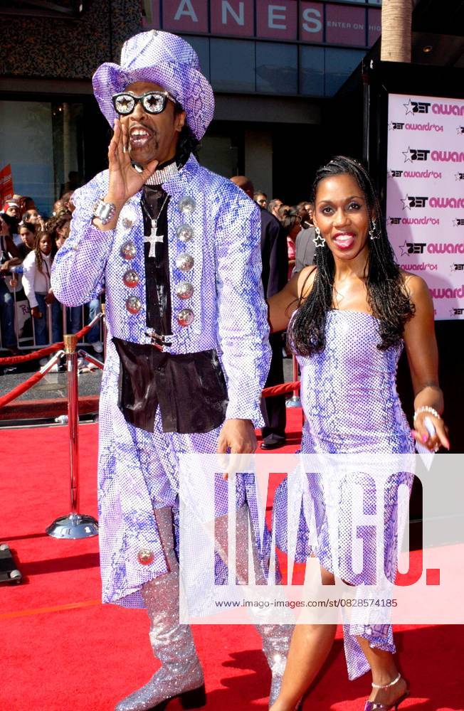 BET AWARDS VG June 29, 2004 - Hollywood, CA, USA - K37981VG.4TH ANNUAL BET AWARDS SHOW AT THE KODAK.THEATRE HOLLYWOOD, CA..06 29 2004. VALERIE GOODLOE 2004.BOOTSY COLLINS AND WIFE PATTI.