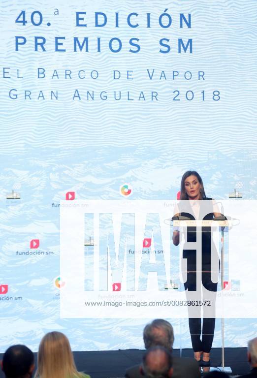 Queen Letizia of Spain speaks during the SM Childen and Youth Literarture Award El barco de vapor and Gran angular at the Real Casa de Correos in Madrid, Spain, 18 April 2018. Queen Letizia of Spain chairs awarding ceremony in Madrid !ACHTUNG: NUR REDAKTIONELLE NUTZUNG!