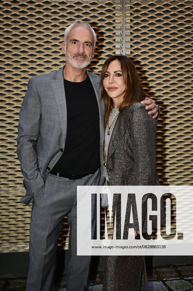 Simone Thomalla with partner Rene Marchand at the premiere of the play Vanya at the Komödie am Kurfürstendamm in the Neues Haus of the Berliner Ensemble Berlin, 03 08 2025 Foto:xM.xWehnertx xFuturexImagex vanya_5855