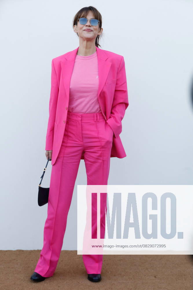 Sophie Marceau Celebs at the Jacquemus show photocall for the presentation of the latest Le Raphia collection in Le Bourget, Seine Saint Denis 93 , France, on December 12, 2022 Accustomed to not following the Paris Fashion Week schedul