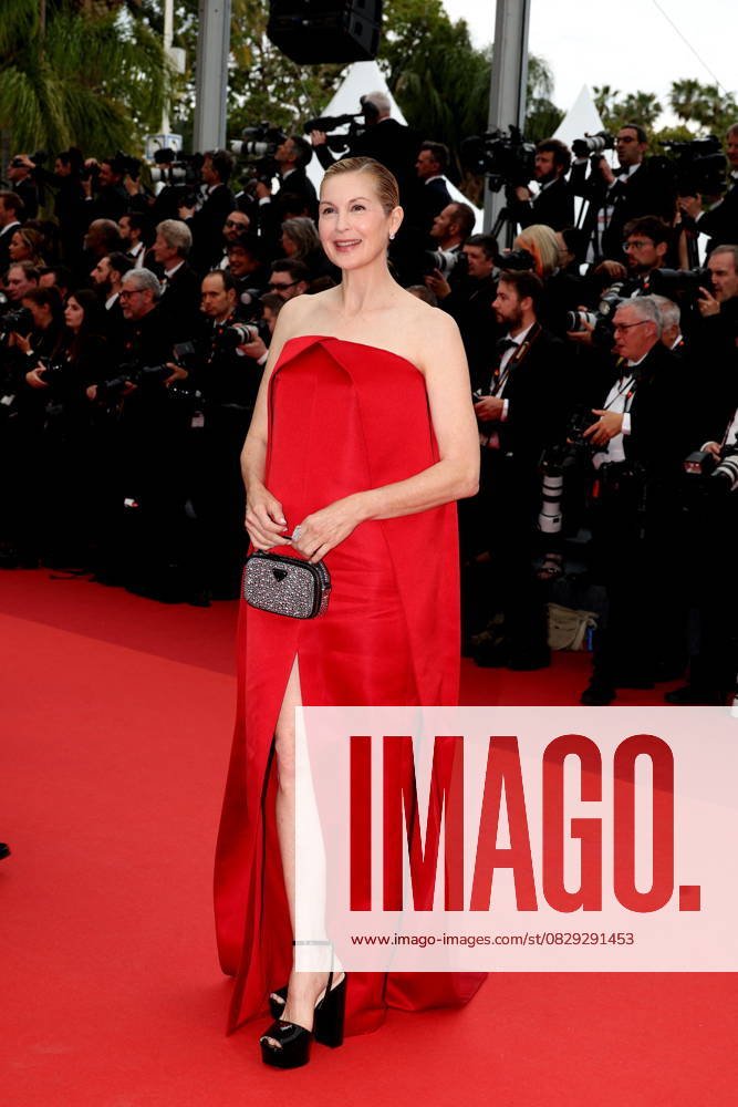 Kelly Rutherford Montée des marches du film Indiana Jones et le cadran de la destinée Indiana Jones and the Dial of destiny lors du 76ème Festival International du Film de Cannes, au Palais des Festivals à Cannes Le 18 mai 2023 Jacovides Moreau Bestimage Red carpet of the movie