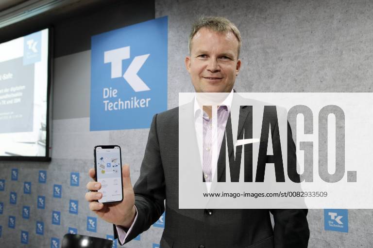 Berlin Germany TK presents nationwide electronic health record Press conference on the launch of the digital health record TK Safe by TK and IBM Photo Dr Jens Baas CEO of Techniker Krankenkasse TK