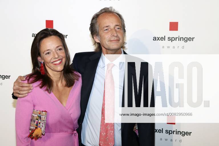 Nicolaus Springer with his wife Clarissa Springer at the presentation of the Axel Springer Award 2018 at the Axel Springer Haus Berlin 24 04 2018 Foto:xA.xFuturexImage
