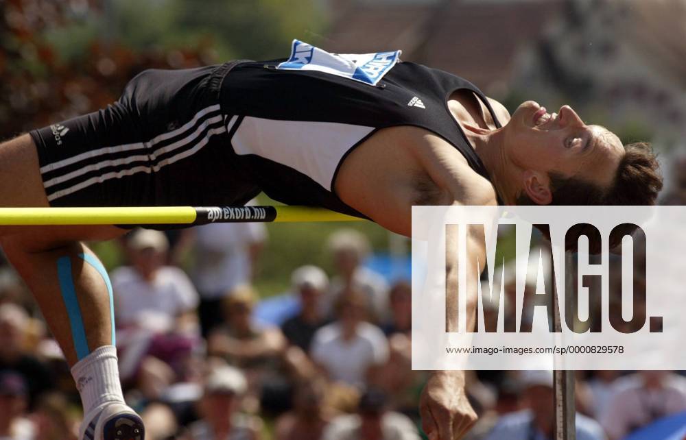 Mike Maczey (Deutschland) - Hochsprung Leichtathletik Herren Internationales Mehrkampfmeeting 2003, Mehrkampf-Meeting, Zehnkampf Einzelbild Götzis Dynamik,