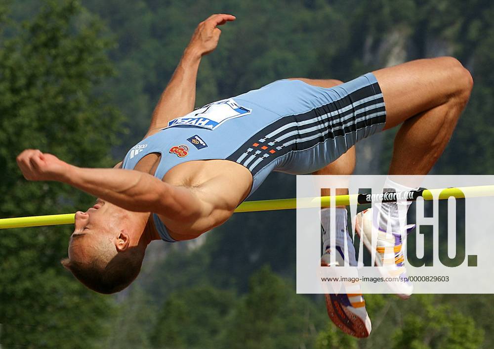 Roman Sebrle (Tschechien) - Hochsprung Leichtathletik Herren Internationales Mehrkampfmeeting 2003, Mehrkampf-Meeting, Zehnkampf Einzelbild Götzis Dynamik,