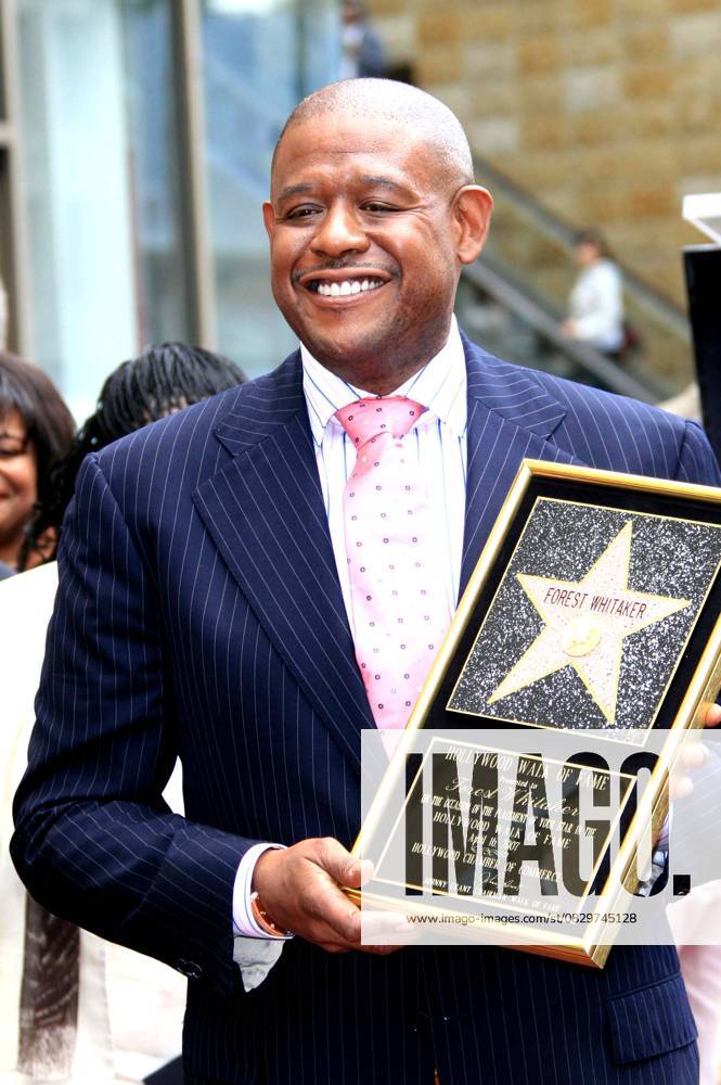 FOREST WHITAKER NP Apr. 16, 2007 - Hollywood, CALIFORNIA, USA - FOREST WHITAKER -.FOREST WHITAKER RECEIVES A STAR ON THE HOLLYWOOD WALK OF FAME-.HOLLYWOOD, CALIFORNIA - .04-16-2007 -. NINA PROMMER 2007 -.K52368NP