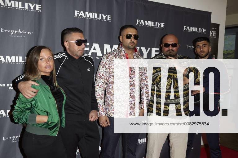 Schwesta Ewa SAMY SSIO Xatar and Eno 183 Premiere FAMILY in Berlin on 26 04 2018 Premiere FAMILY