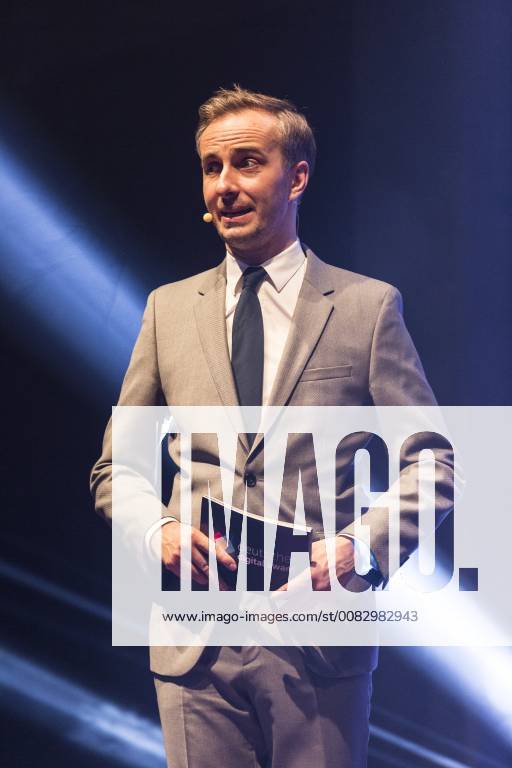 Jan Böhmermann Moderator at the German Digital Award 2018 of the Federal Association of the Digital Economy BVDW on 26 04 2018 in Berlin
