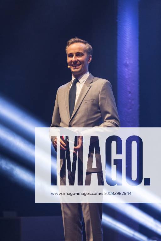 Jan Böhmermann Moderator at the German Digital Award 2018 of the Federal Association of the Digital Economy BVDW on 26 04 2018 in Berlin