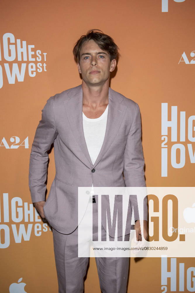 Alan Fox attends the Highest 2 Lowest New York Premiere at Brooklyn Academy of Music. New York United States - ZUMAs197 20250811_aaa_s197_180