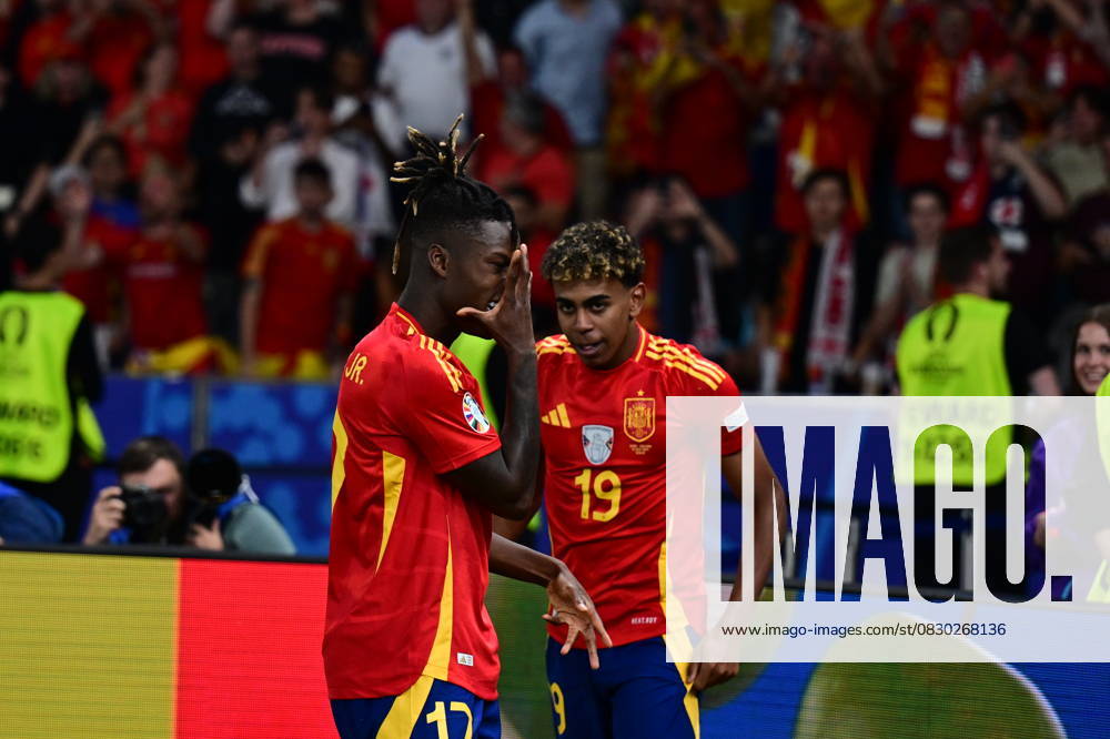 Spain v England: Final - UEFA EURO 2024 BERLIN, GERMANY - JULY 14: Nico Williams (17) and Lamine Yamal (19) of Spain celebrate after a goal during the UEFA EURO 2024 final match between Spain and England at Olympiastadion in Berlin, Germany on July 14, 2024. Berlin Germany. Editorial use only. Please get in touch for any other usage.