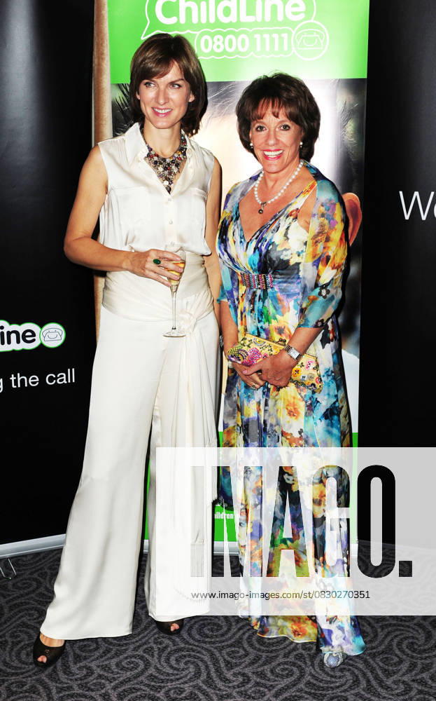 Fiona Bruce and Esther Rantzen The NSPCC Childline Dinner, held at the Savoy Hotel London, England - 21.10.10, London, United Kingdom WENN 3059994