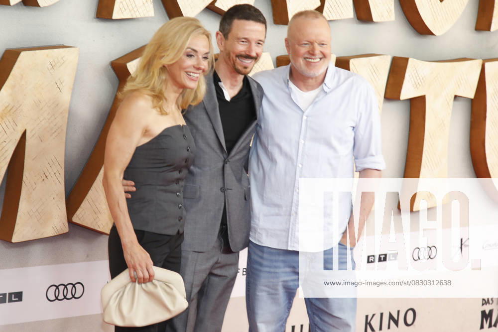 World premiere of Das Kanu des Manitu in Munich Munich, 12 8 2025 Stefan Raab, Oliver Berben and Inga Leschek at the world premiere of Das Kanu des Manitu at the Mathäser Filmpalast in Munich Bavaria