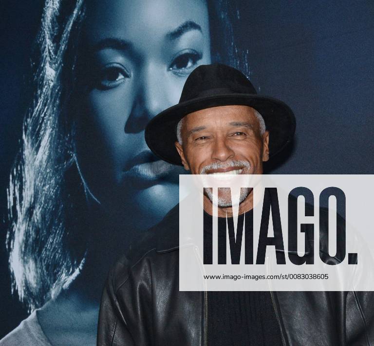Cast member Damien Leake attends the special screening of the motion picture thriller Breaking In at the ArcLight Cinema Dome in the Hollywood section of Los Angeles on May 1, 2018. Storyline: A woman fights to protect her family during a home invasion. LAP2018050143 JIMxRUYMEN