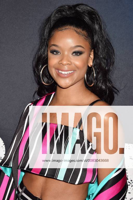 Ajiona Alexus at the Breaking In Film Premiere on 1 05 2018 in Hollywood Los Angeles Breaking In Movie Premiere in Hollywood Los Angeles 2018