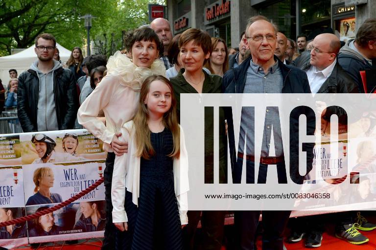 Who actually invented love Premiere on 02 05 2018 in the Lichtburg in Essen Meret Becker Annalee Ranft Kerstin Polte Karl Kranzkowski at the premiere of Who actually invented love on 02 05 2018 in the Lichtburg in Essen