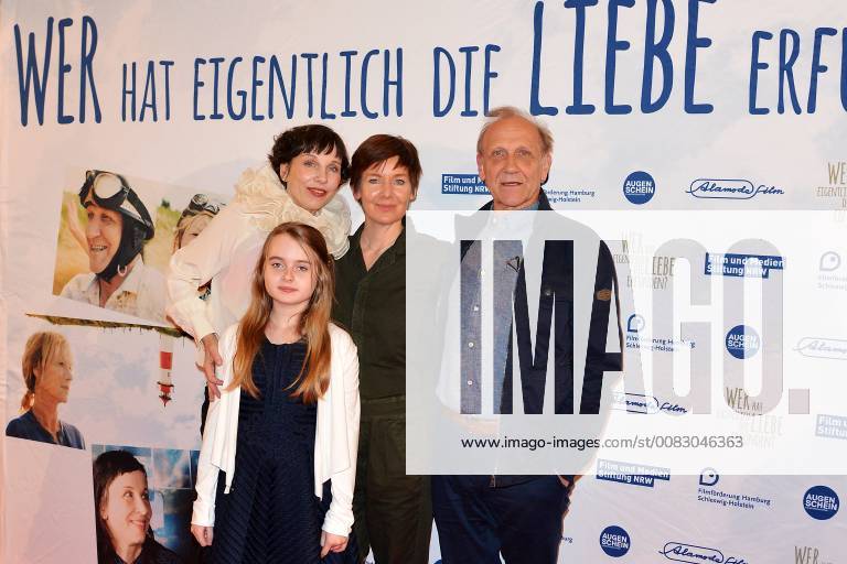 Who actually invented love Premiere on 02 05 2018 in the Lichtburg in Essen Meret Becker Annalee Ranft Kerstin Polte Karl Kranzkowski at the premiere of Who actually invented love on 02 05 2018 in the Lichtburg in Essen